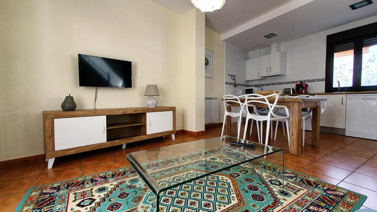Apartamentos Virgen De Tironcillo Cuzcurrita-Rio Tiron Ngoại thất bức ảnh