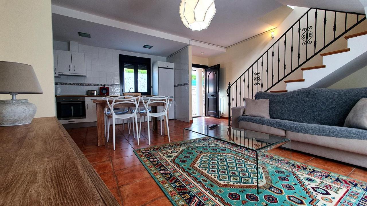 Apartamentos Virgen De Tironcillo Cuzcurrita-Rio Tiron Ngoại thất bức ảnh