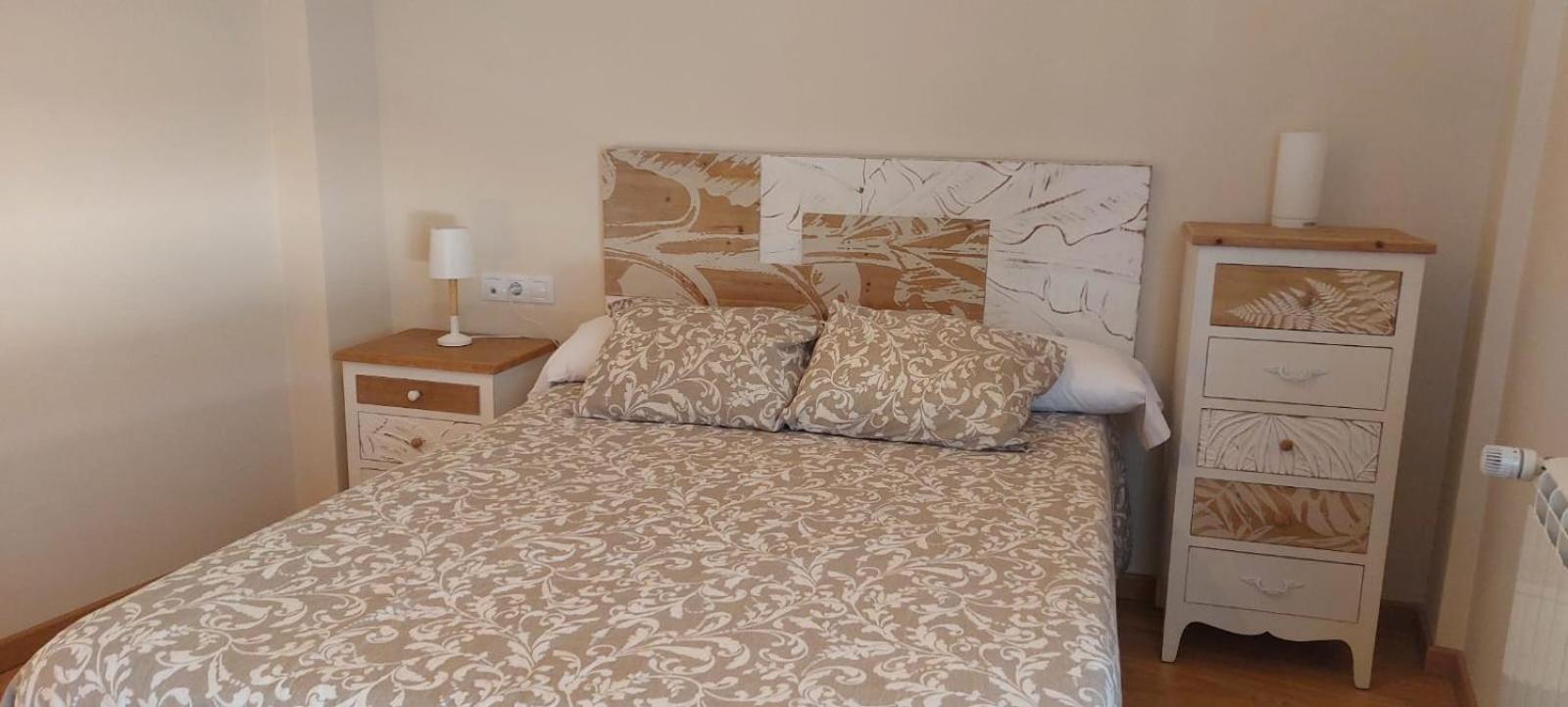 Apartamentos Virgen De Tironcillo Cuzcurrita-Rio Tiron Ngoại thất bức ảnh